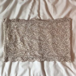 Small nude lace bandeau